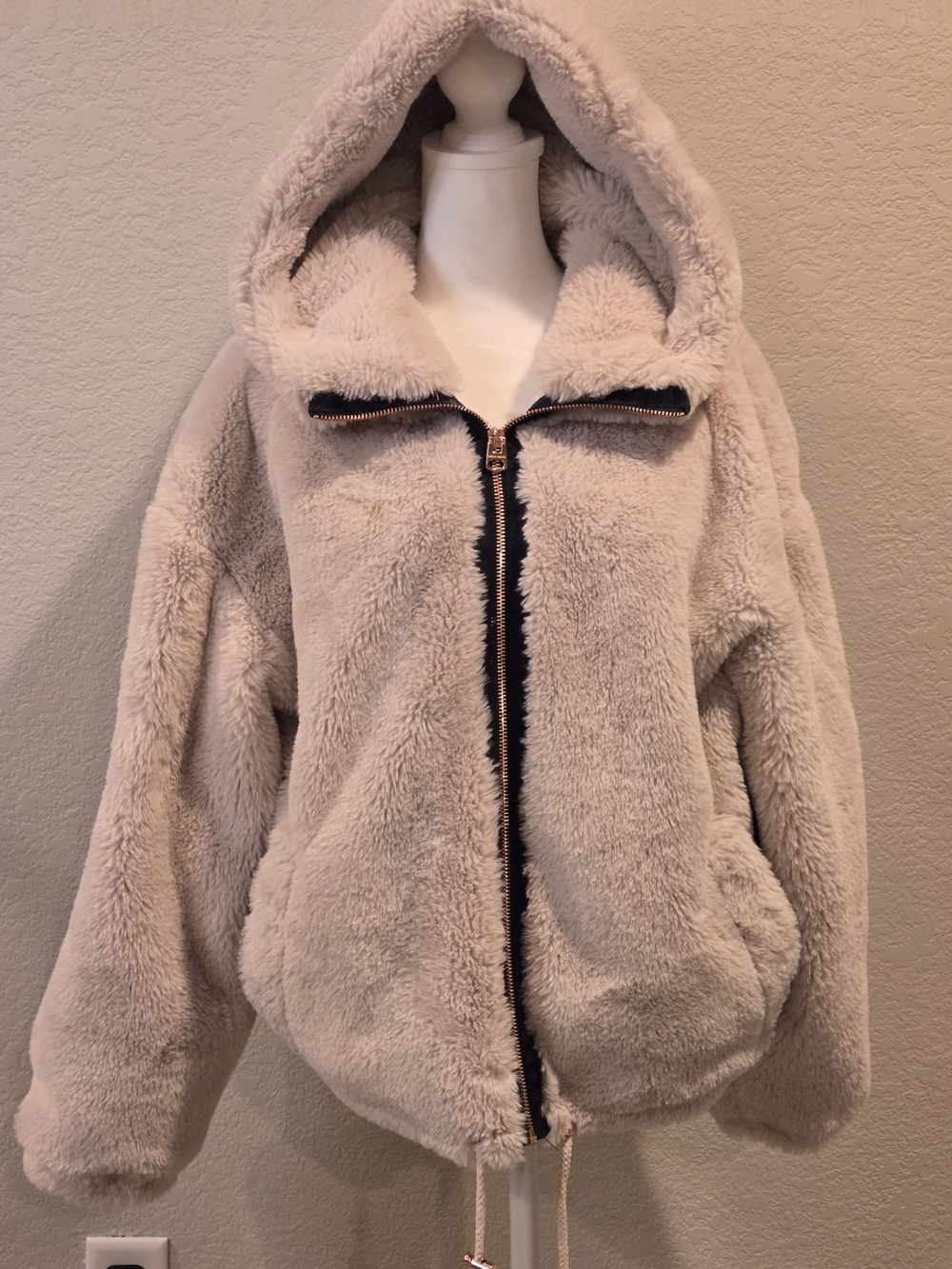 Lucky Brand Plush Hooded Teddy Jacket in Light Beige M